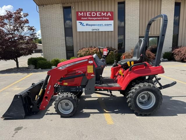 Image of Massey Ferguson GC1723E equipment image 3