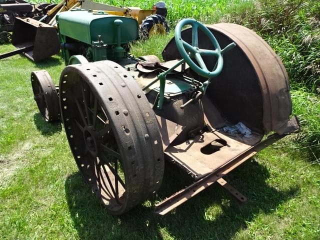 Image of John Deere D equipment image 3