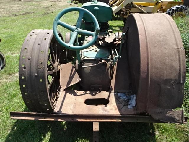 Image of John Deere D equipment image 4