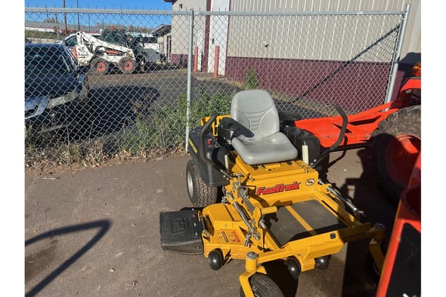 Image of Hustler FasTrak equipment image 1