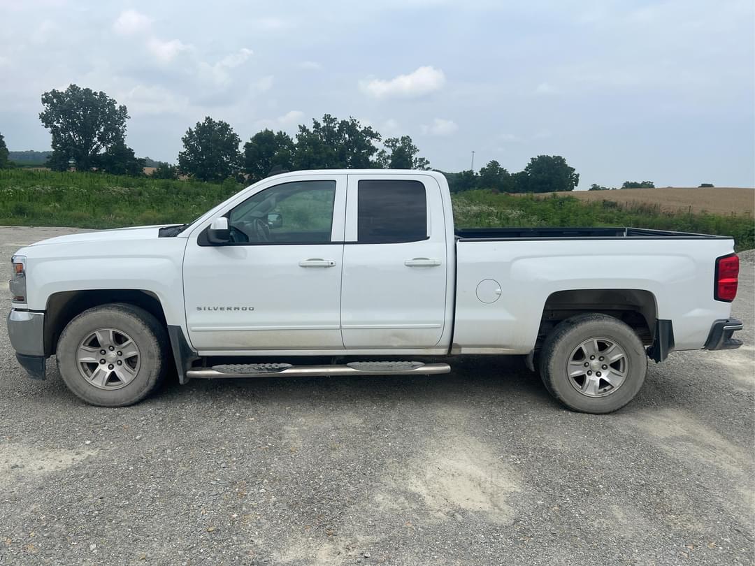 Image of Chevrolet 1500 Primary image
