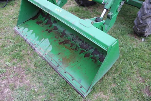 Image of John Deere 5055E equipment image 3