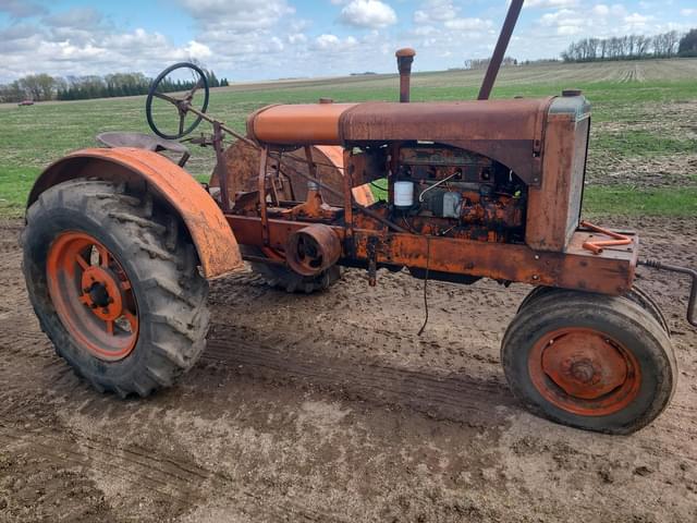 Image of Allis Chalmers WC equipment image 1