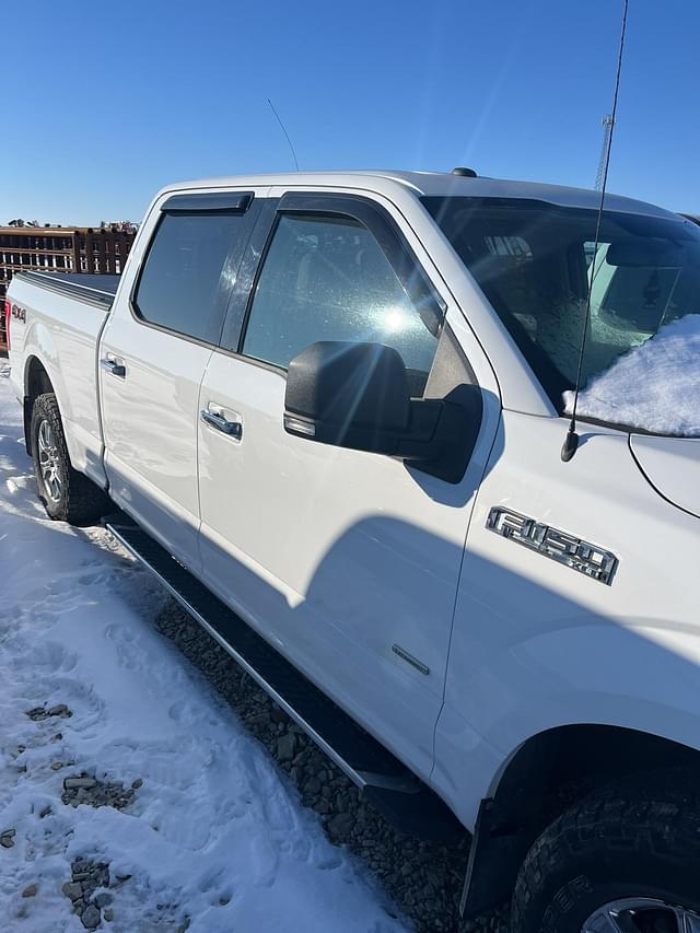 Image of Ford F-150 equipment image 3