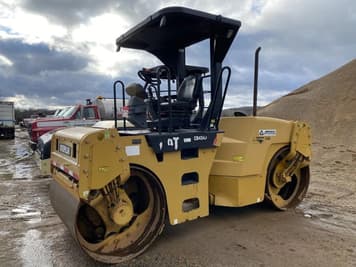 Main image Caterpillar CB-434D