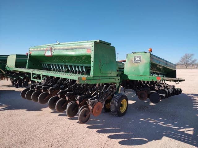 Image of John Deere 455 equipment image 3