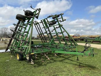 John Deere 960 Equipment Image0