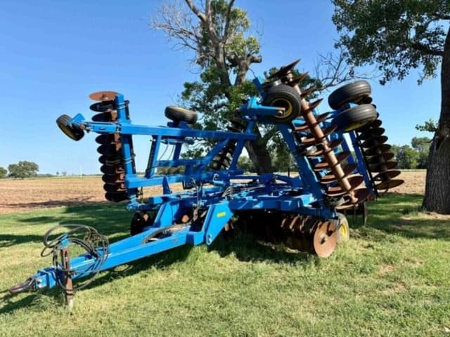 Image of Landoll 6230 equipment image 1