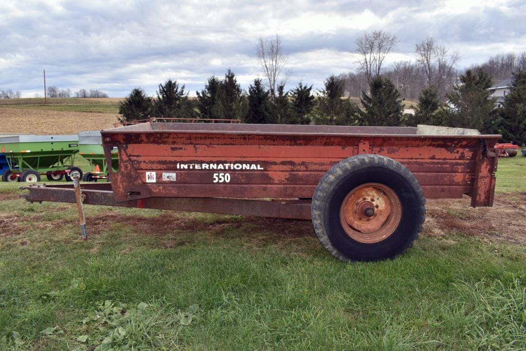 Main image International Harvester 550