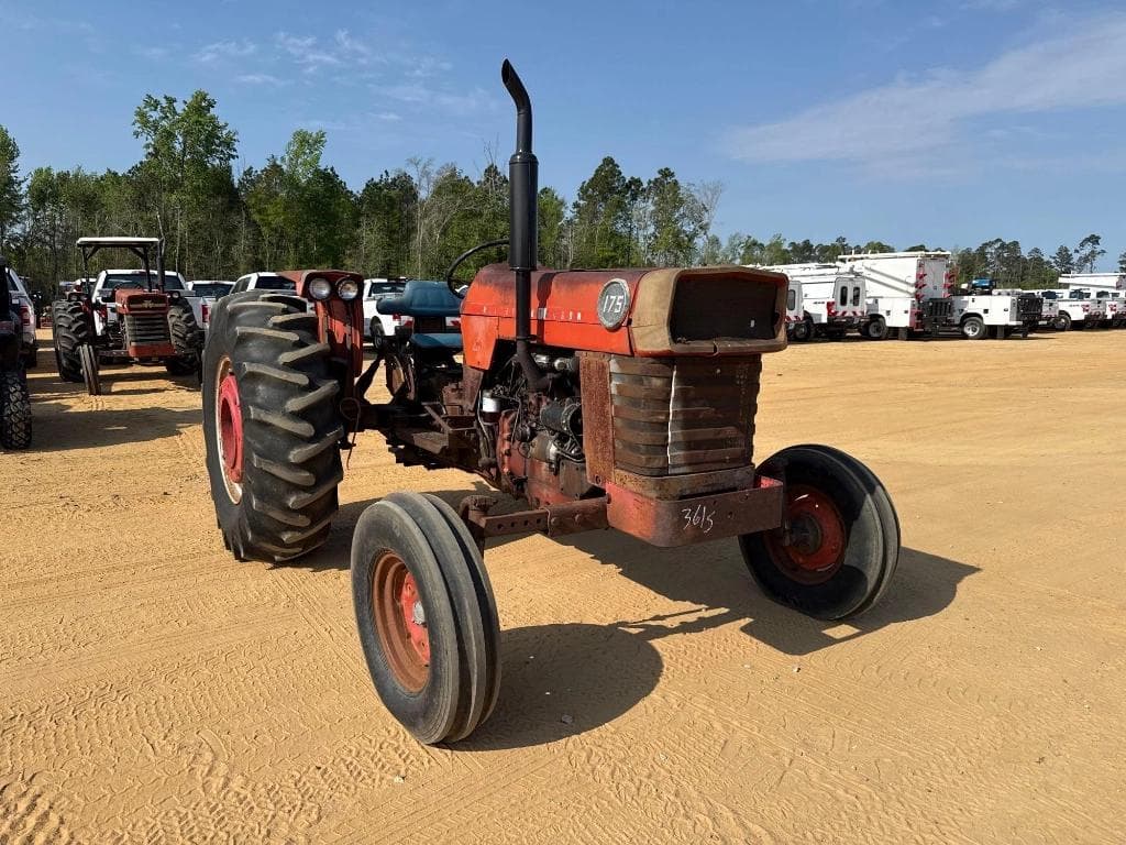Image of Massey Ferguson 175 Primary image