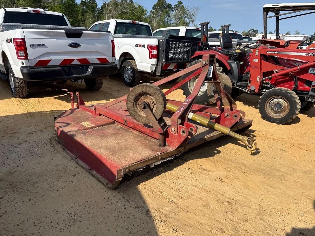 Brown 484 Equipment Image0