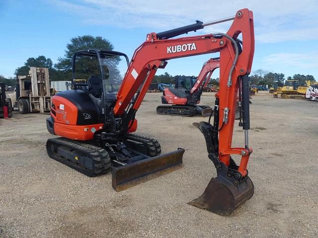 Image of Kubota KX040-4 equipment image 1