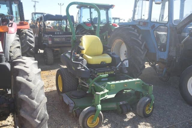 Image of John Deere Z930M equipment image 3