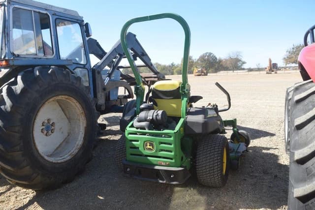 Image of John Deere Z930M equipment image 2