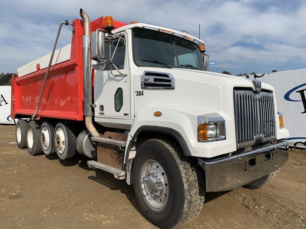 Main image Western Star 4900FA