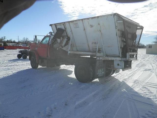 Image of GMC 6000 equipment image 4