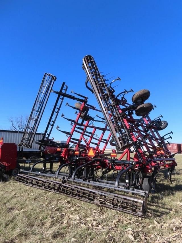 Image of Case IH Tigermate 200 equipment image 3