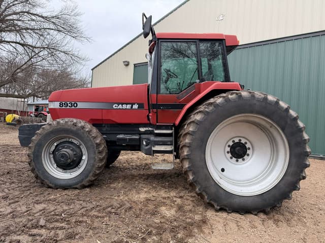 Image of Case IH 8930 equipment image 3