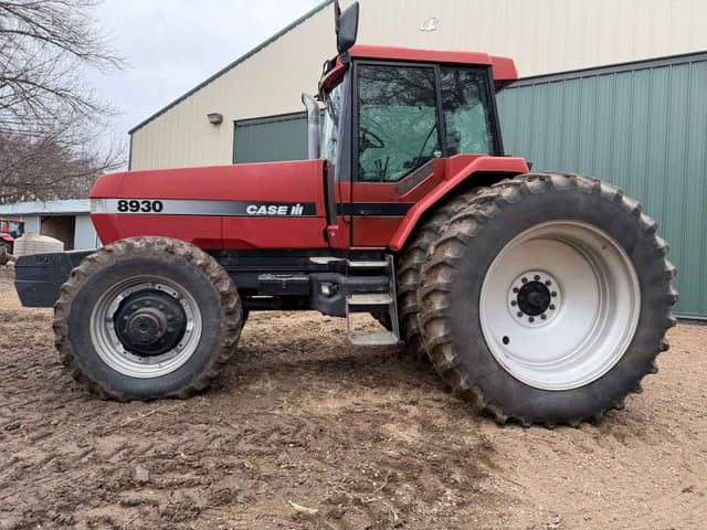 Image of Case IH 8930 equipment image 2