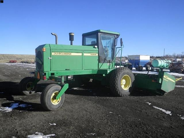 Image of John Deere 4895 equipment image 2