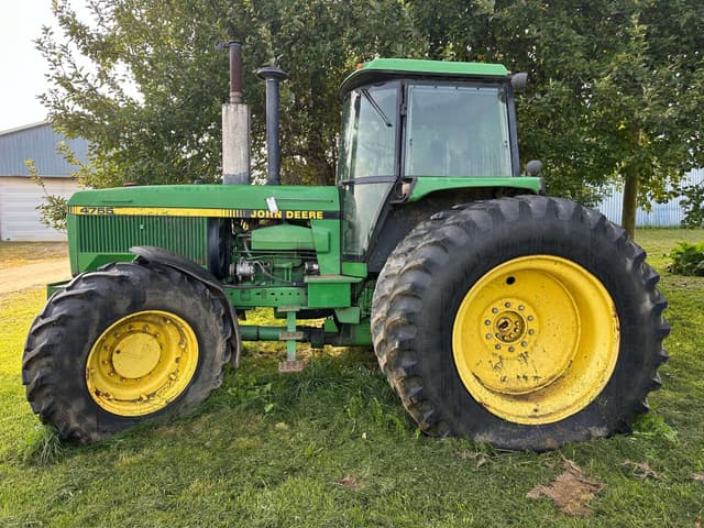 Image of John Deere 4755 equipment image 1