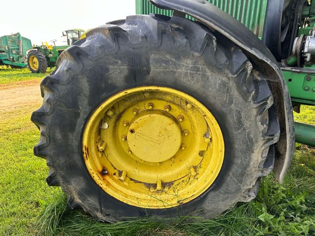 Image of John Deere 4755 equipment image 2