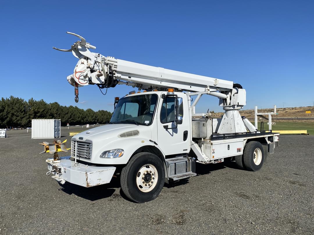 Image of Freightliner M2 Primary image