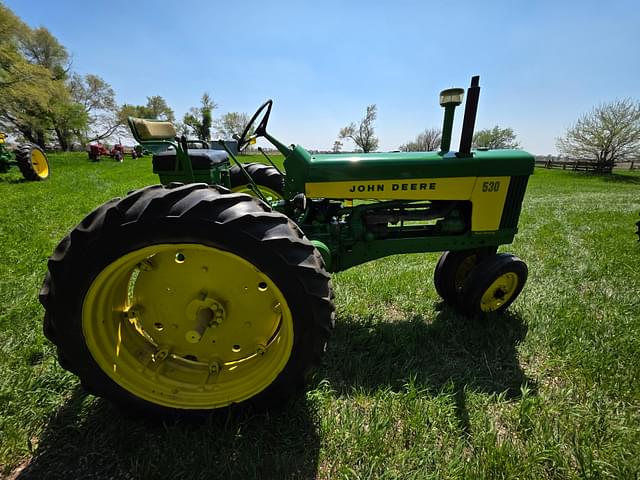Image of John Deere 530 equipment image 4