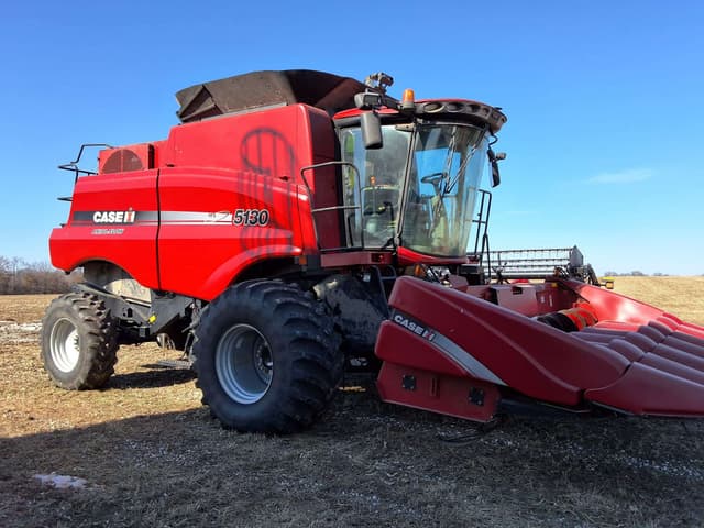 Image of Case IH 5130 equipment image 2