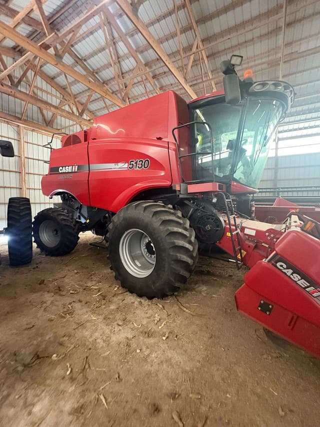 Image of Case IH 5130 equipment image 3