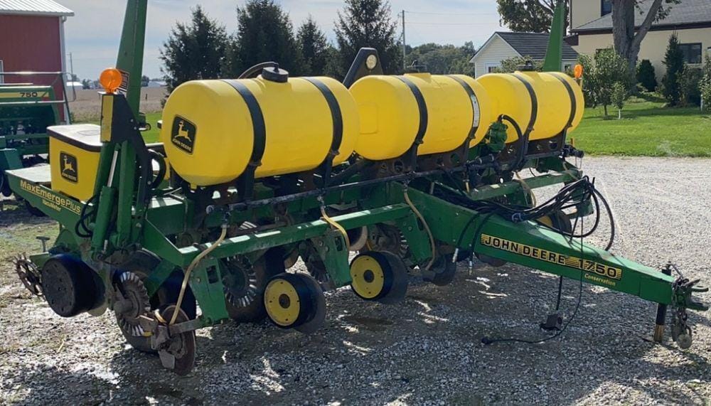 Main image John Deere 1750