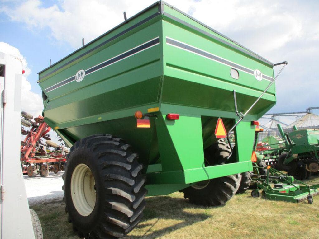 J&M 750 Harvesting Grain Carts for Sale Tractor Zoom