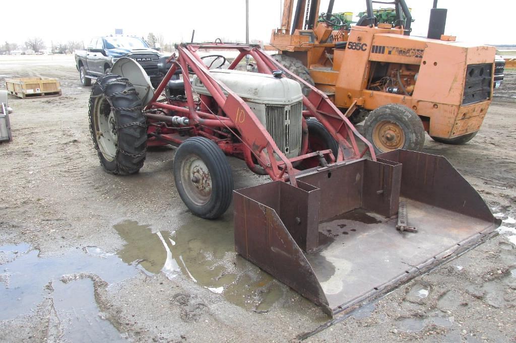 Image of Ford 8N Primary image