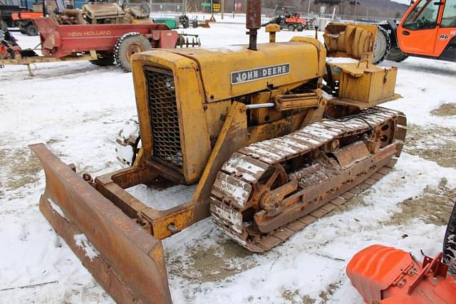 Image of John Deere 440 equipment image 2