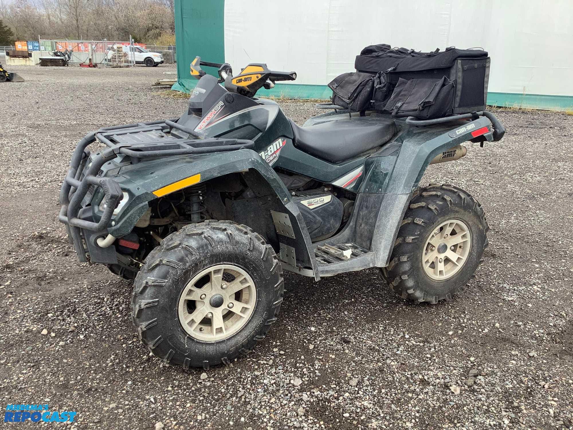Main image Can-Am Outlander 800