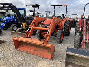 Main image Kubota MX5200