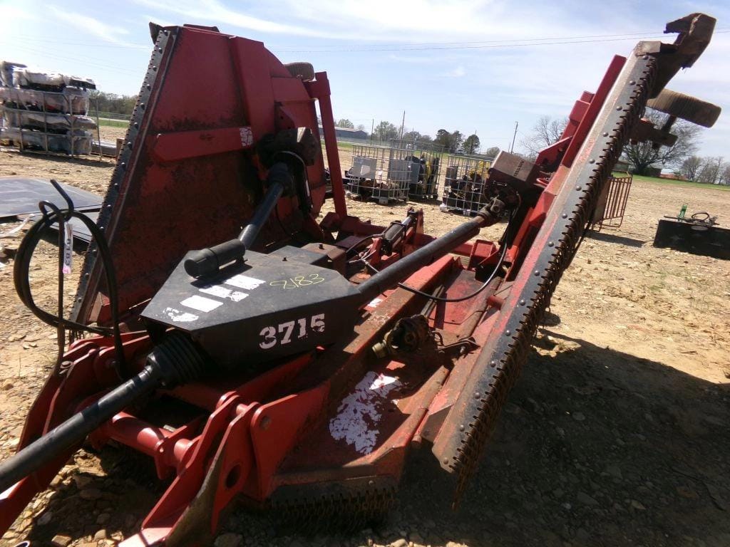 Bush Hog 3715 Equipment Image0