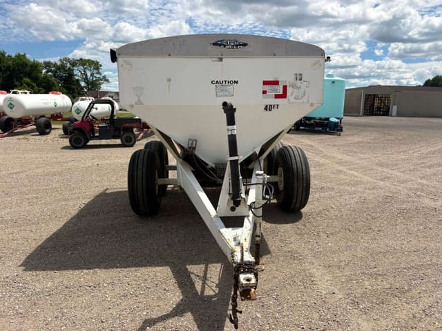 Image of Willmar 800 equipment image 2