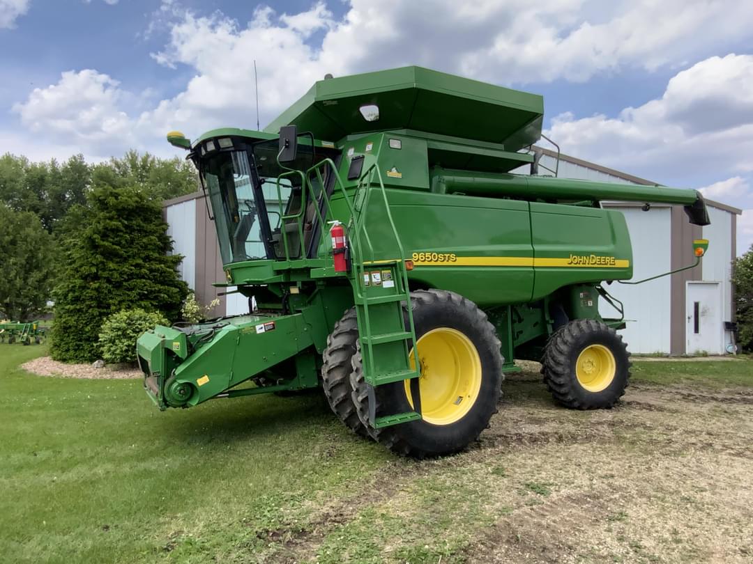 Image of John Deere 9650 STS Primary image