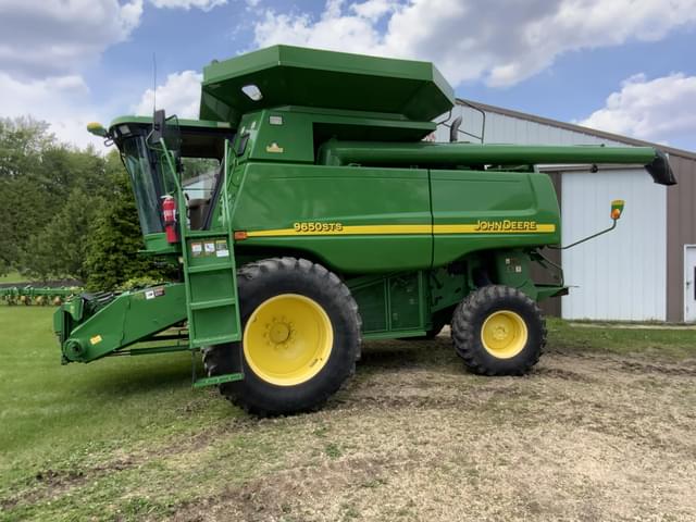 Image of John Deere 9650 STS equipment image 4