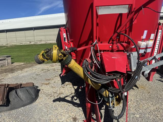 Image of Trioliet 2-2000L equipment image 4