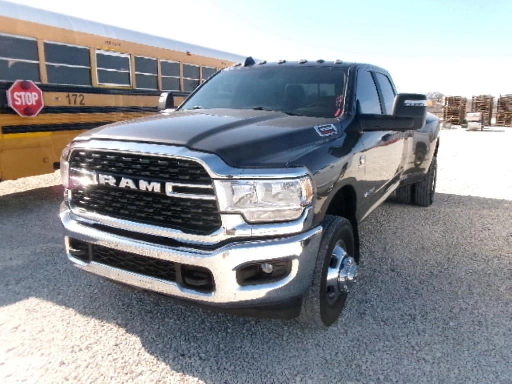 Image of Dodge Ram 3500 Primary image