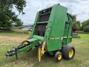 Main image John Deere 435