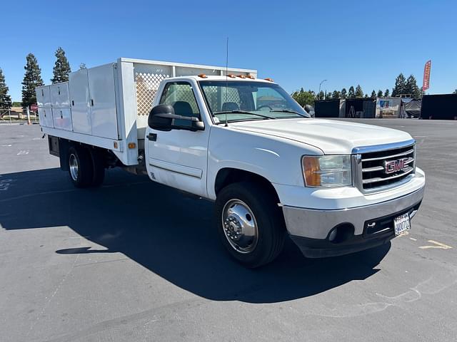 Image of Chevrolet C3500 equipment image 1