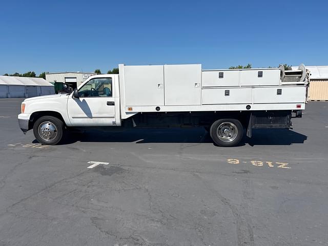 Image of Chevrolet C3500 equipment image 4