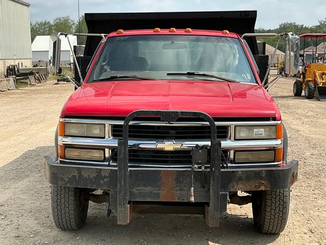 Image of Chevrolet 3500 equipment image 1