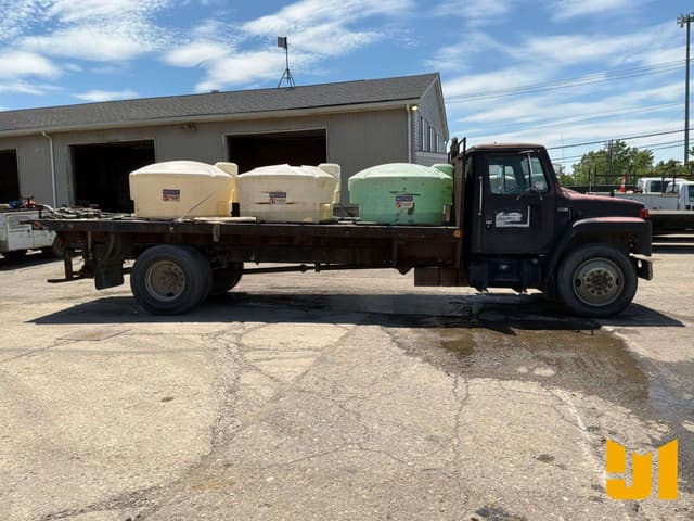 Image of International 1754 equipment image 3