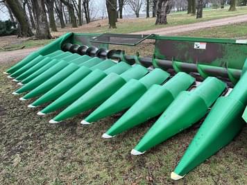 Main image John Deere 843