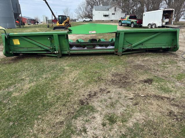 Image of John Deere 843 equipment image 4