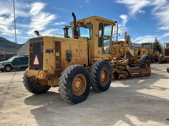 Image of Caterpillar 130G equipment image 4